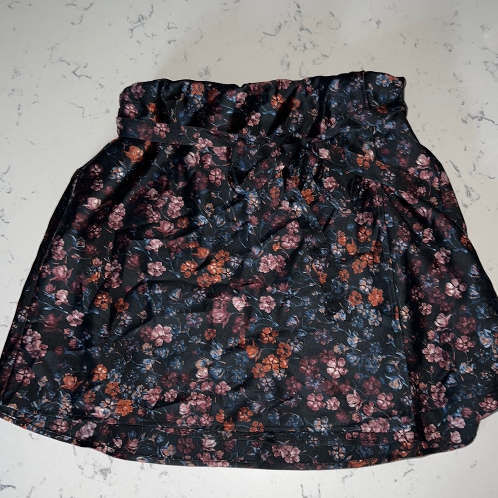 floral skirt